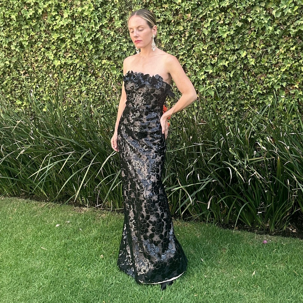 Arnold Scaasi Vintage Black Sequined Evening gown 4/6